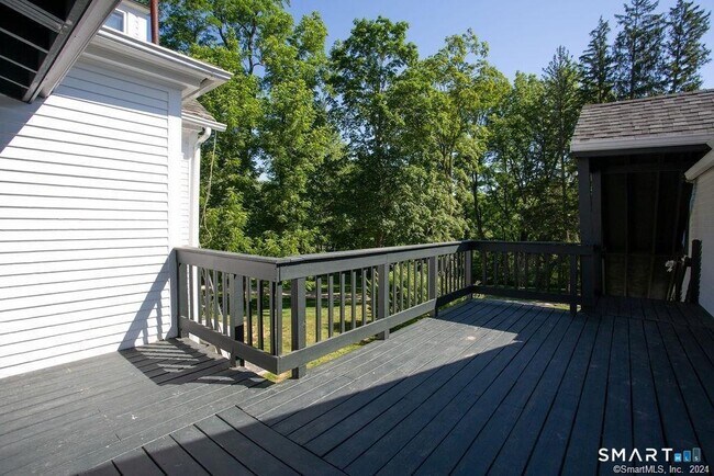 Foto del edificio - 185 Main St