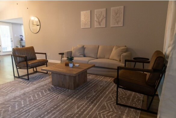 Foto del edificio - 1807 E Brownstone Ct SW