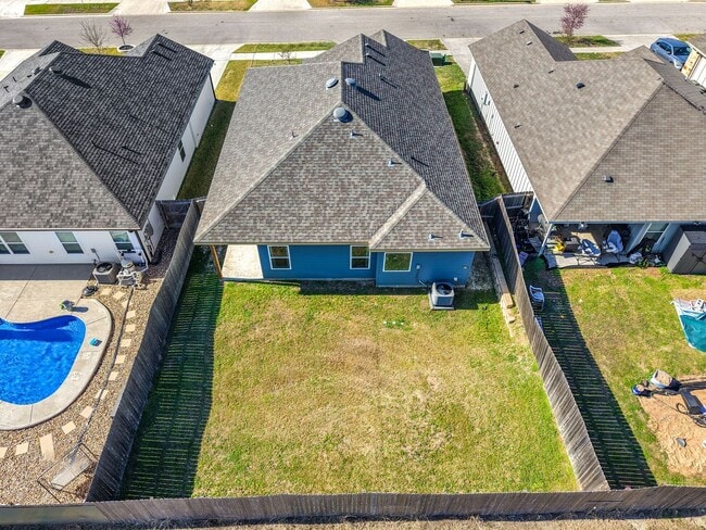 Building Photo - Modern 3 Bed / 2 Bath Home w/ Granite Kitchen & Fenced Yard in Temple, TX