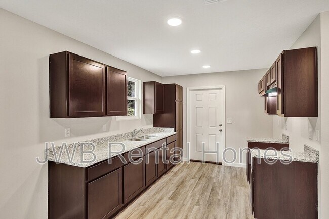 Foto del edificio - 2516 Lewis St