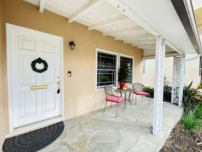 Foto del edificio - Naples Island Gem!