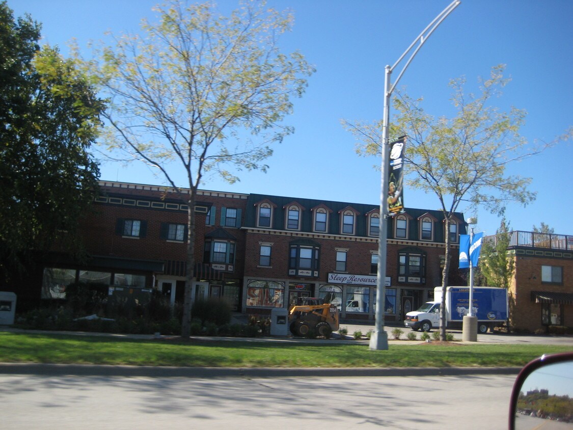 Foto principal - 304 2nd St