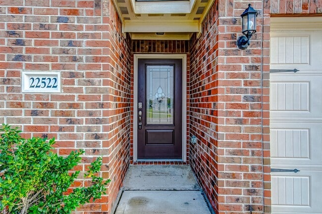 Building Photo - 22522 Threefold Ridge Dr