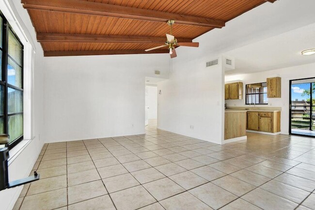 Building Photo - 5954 Longbow Ln