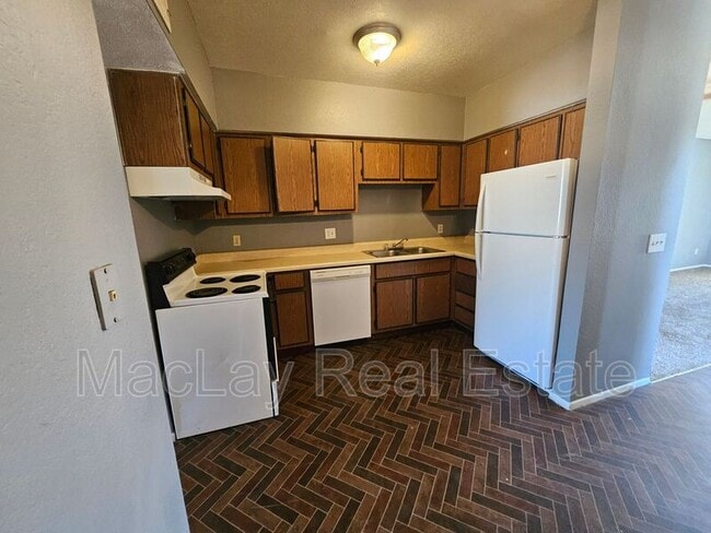 Foto del edificio - 2801 E Monte Cristo Ave