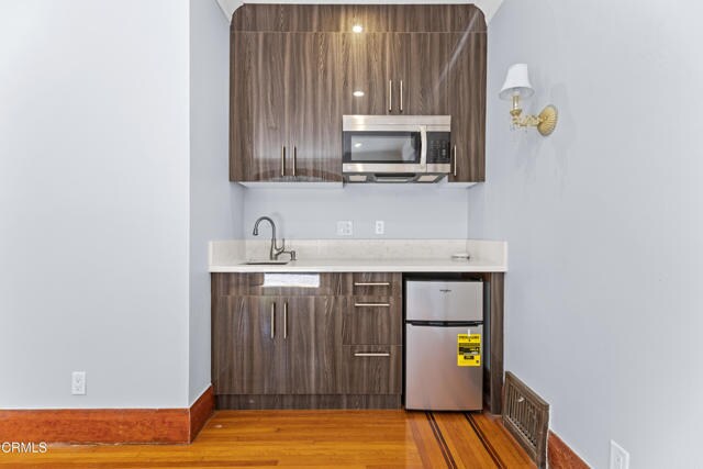 Building Photo - 1115 S Wilton Pl