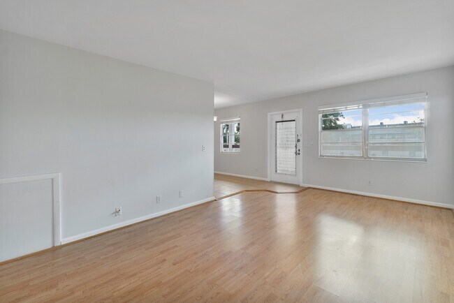 Foto del edificio - 3014 Hythe A