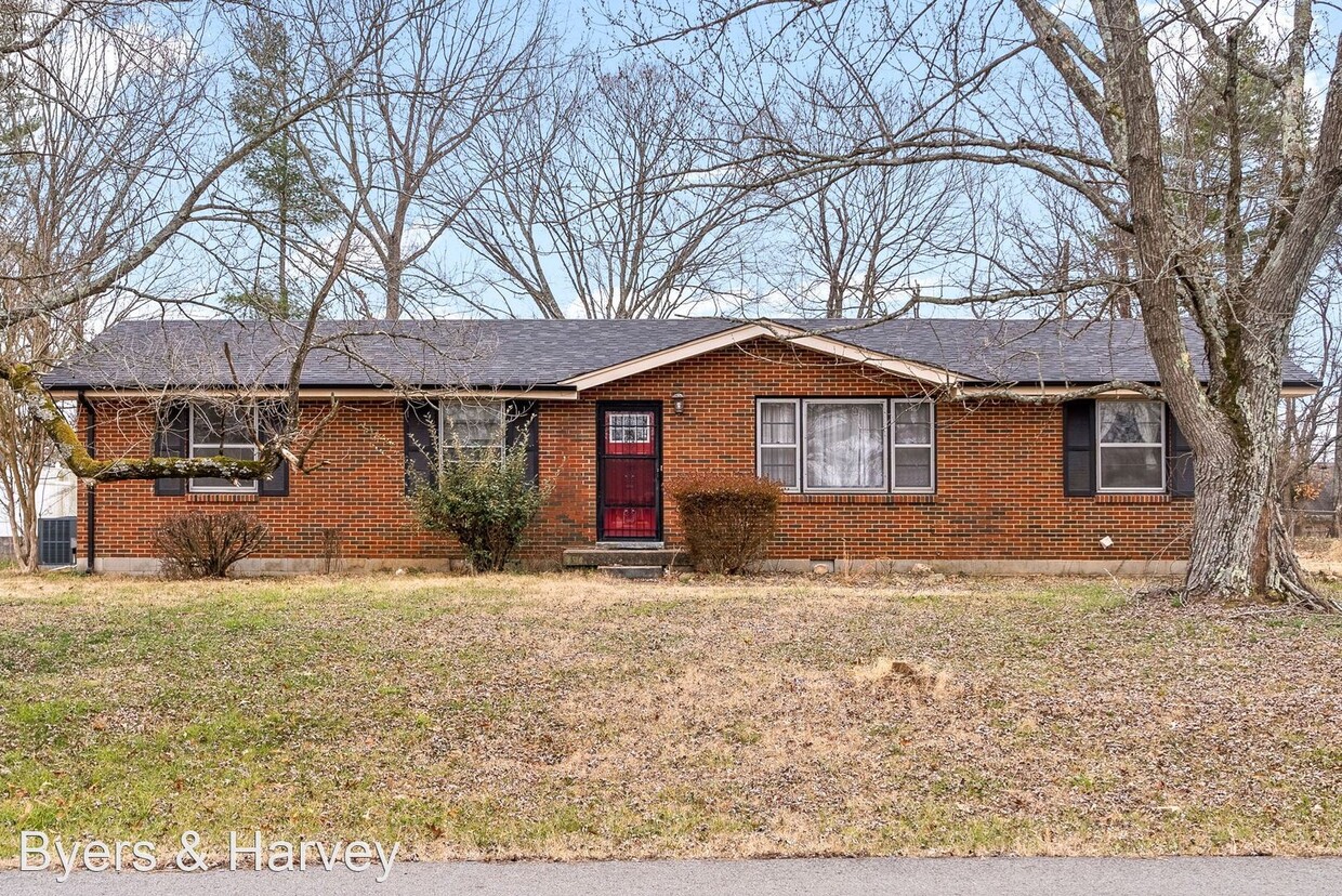 Primary Photo - 3 br, 1.5 bath House - 144 West Park Drive