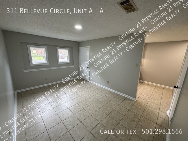 Building Photo - 311 Bellevue Cir