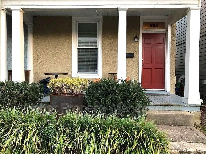 Photo - 605 N 30th St