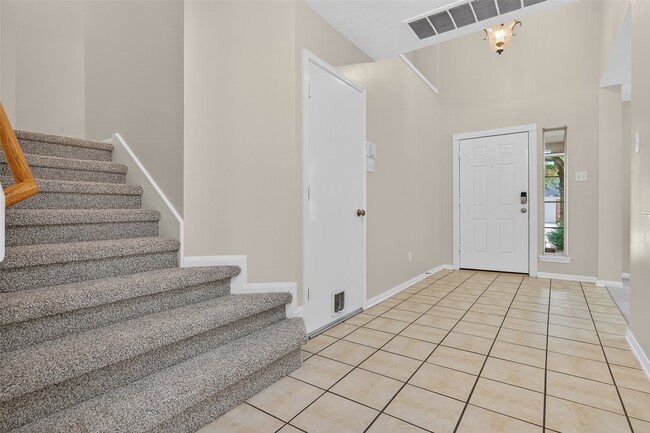 Building Photo - 3719 Cane Lake Dr