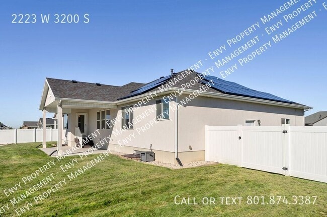 Building Photo - 2223 W 3200 S