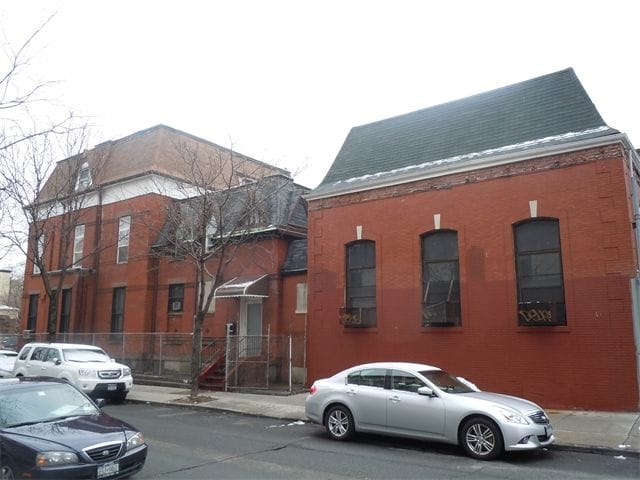 Building Photo - 1002 Bushwick Ave