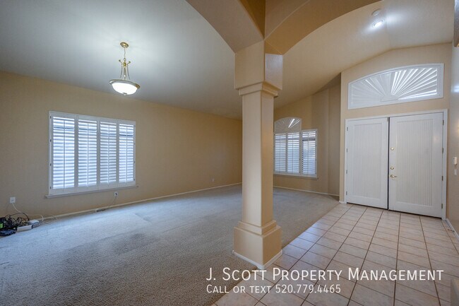 Foto del edificio - 14442 N 15th St