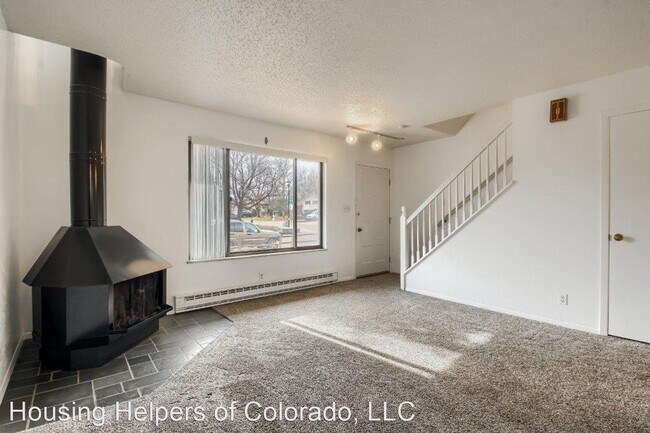 Foto del edificio - 2 br, 1.5 bath House - 1316 Holly Avenue