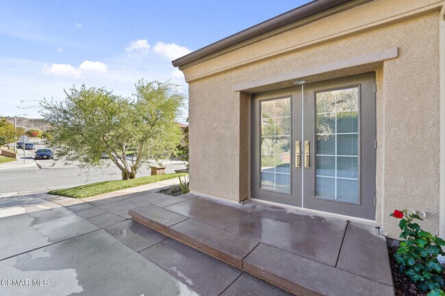 Building Photo - 4291 White Hawk Ln