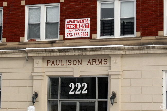Building Photo - Paulison Arms