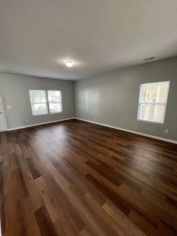 Building Photo - 7223 Waldon Park Lane