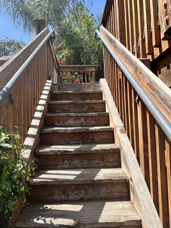 Stairs leading up to - 1241 E Florida St