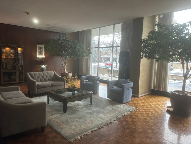 Foto del edificio - Trolley Square - 2 bedroom, 2 bathroom cor...