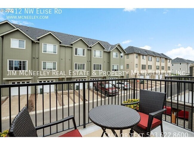 Foto del edificio - 7412 NW Elise Ave