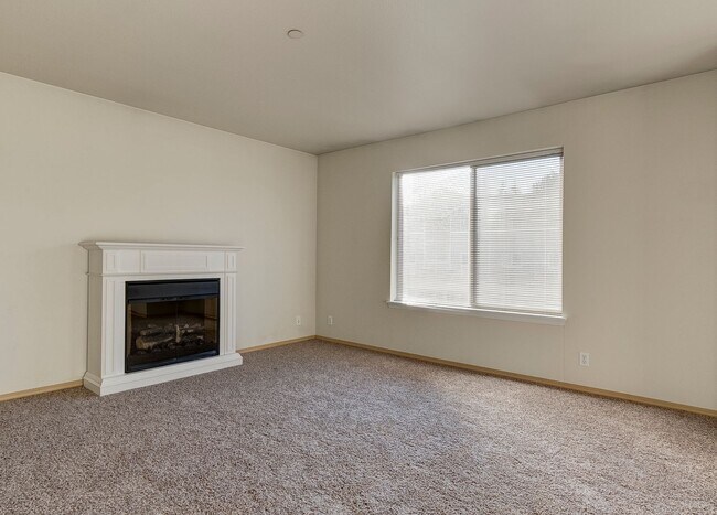Foto del edificio - Two Bedroom Two Bathroom Condo in Summerwind