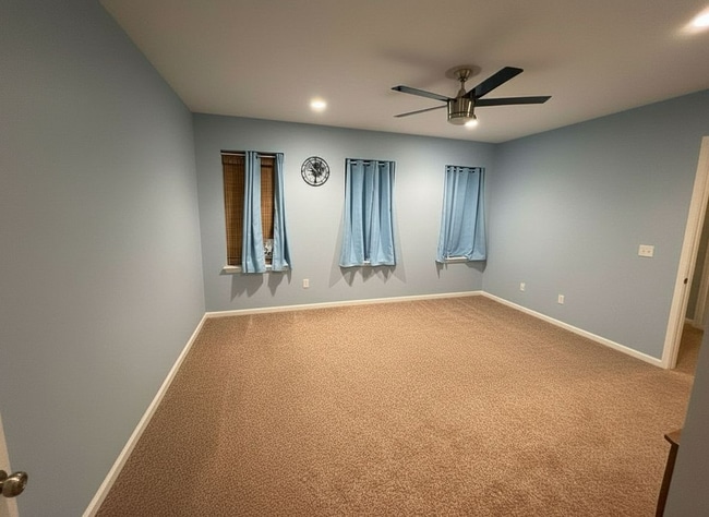 Building Photo - 1328 W Lombard St