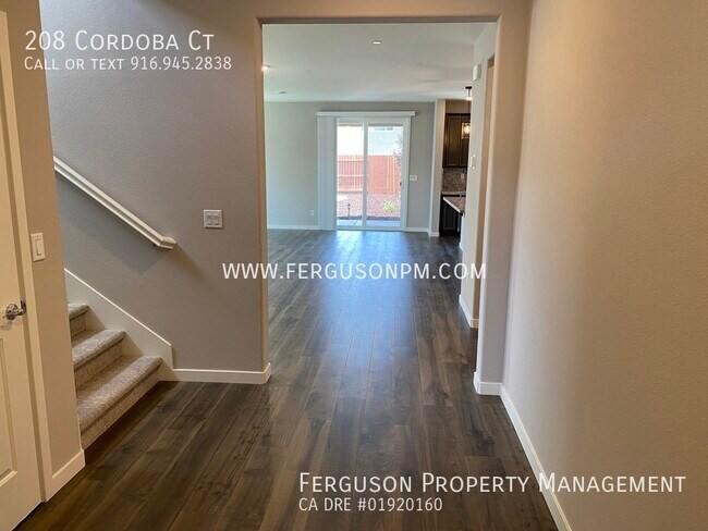 Building Photo - 208 Cordoba Ct