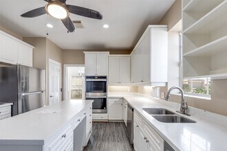 Building Photo - 19026 Owen Oak Dr