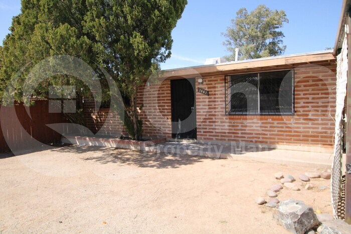 Primary Photo - 2 Bedroom/1 Bath Tucson Home!