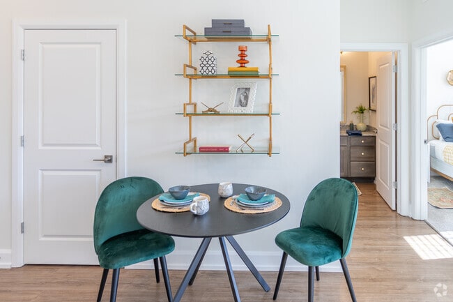 Interior Photo - Skytop Apartments