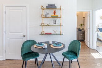 Interior Photo - Skytop Apartments