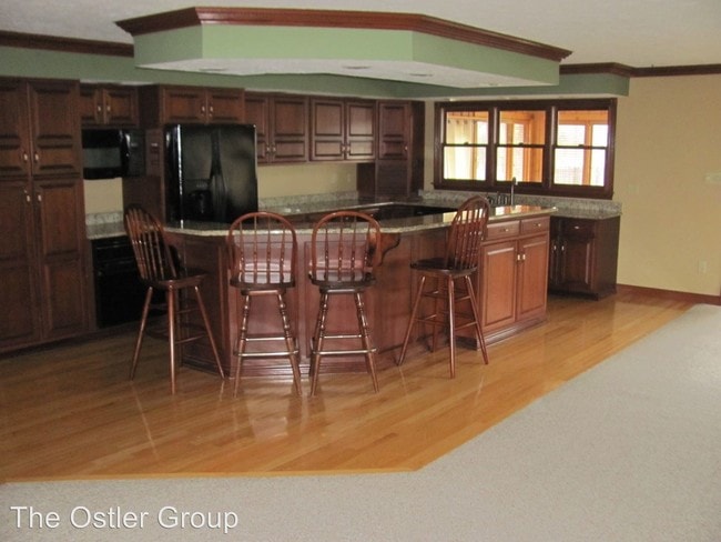 Building Photo - 3 br, 2 bath House - 7588 E. CR 100S