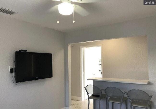 Foto del edificio - 3532 N Dixie Hwy