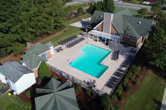 Building Photo - Carolina Creek