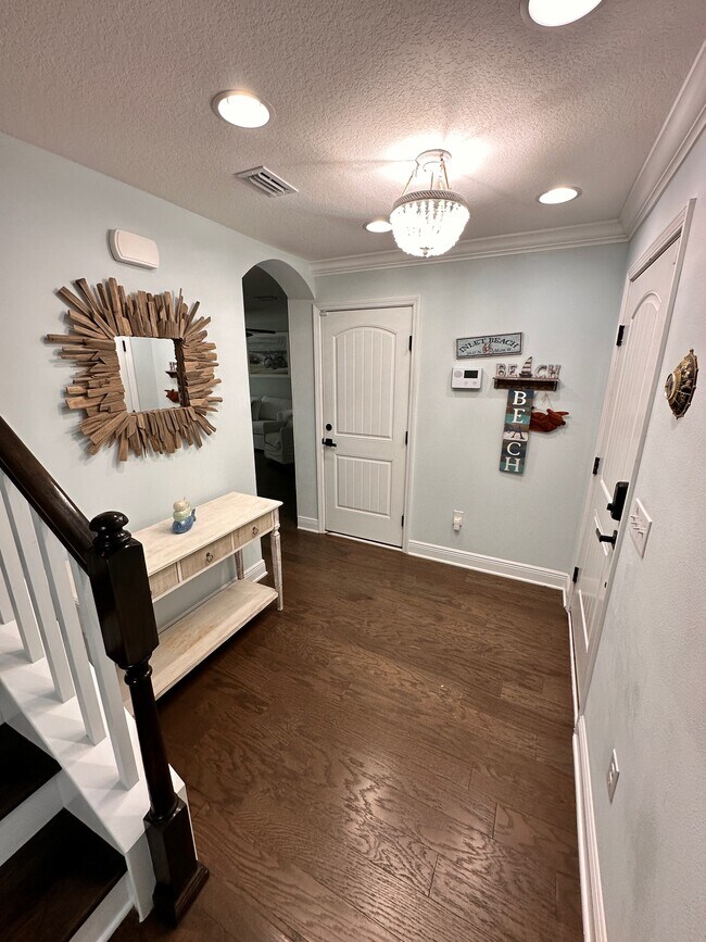 Foto del edificio - 9 Inlet Heights Ln