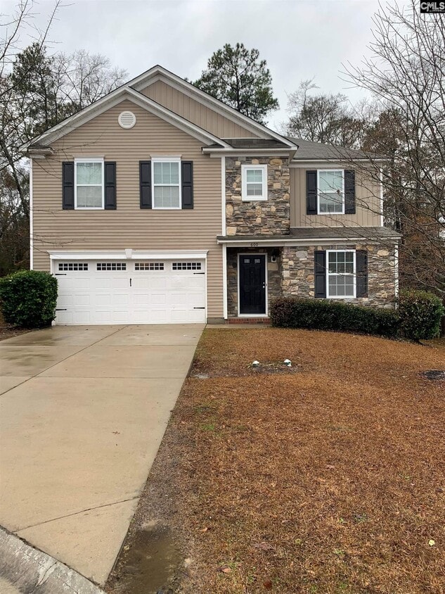Primary Photo - 600 Silver Spoon Ln