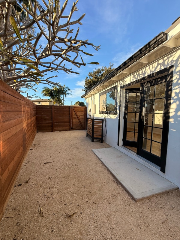 Foto del edificio - 4290 Dean Dr