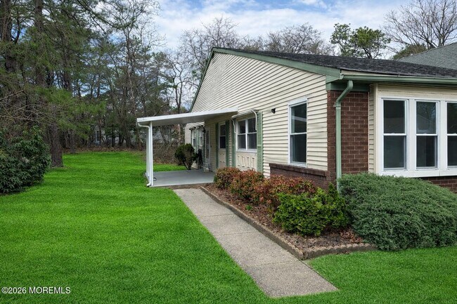 Foto del edificio - 8A Canton Dr