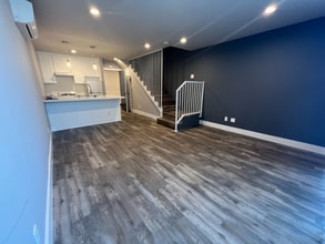 Building Photo - 4014 Emerald St
