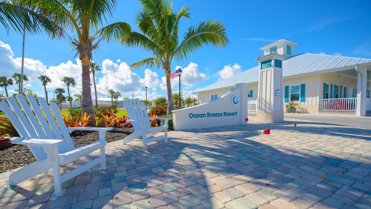 Primary Photo - Ocean Breeze Jensen Beach MH & RV Resort