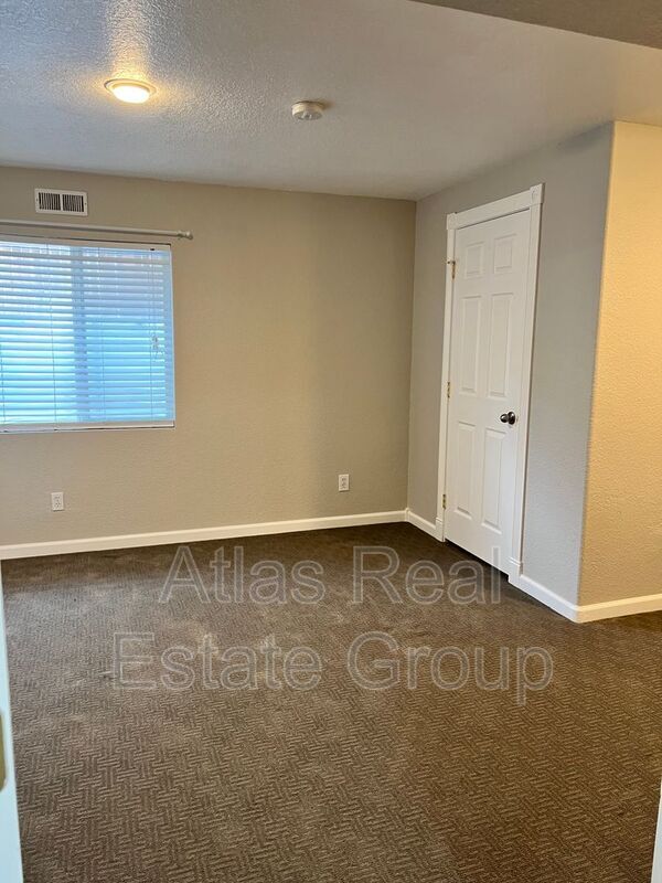 Foto del edificio - 2072 E 98th Ave