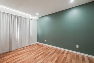 Building Photo - 15211 Camino Del Sol Dr