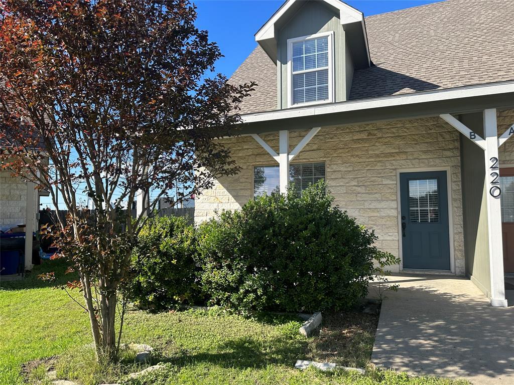 220 Sandstone Dr, Jarrell, TX 76537 Townhome Rentals in Jarrell TX