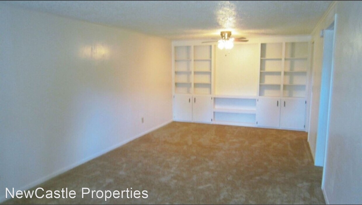 211270 Woodgate Ct, Johnstown, OH 43031 Room for Rent in Johnstown