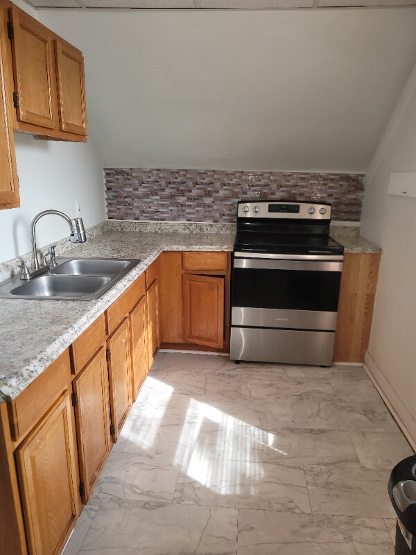 Foto del edificio - 316 Pawtucket Ave