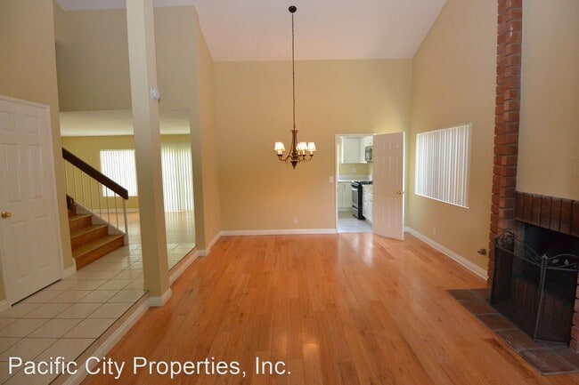 Building Photo - 4 br, 3 bath House - 6021 Manorfield Dr.