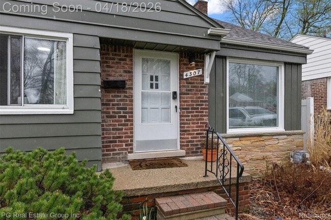 Building Photo - 4307 Cooper Ave