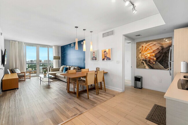 Foto del edificio - 2602 Hallandale Beach Blvd
