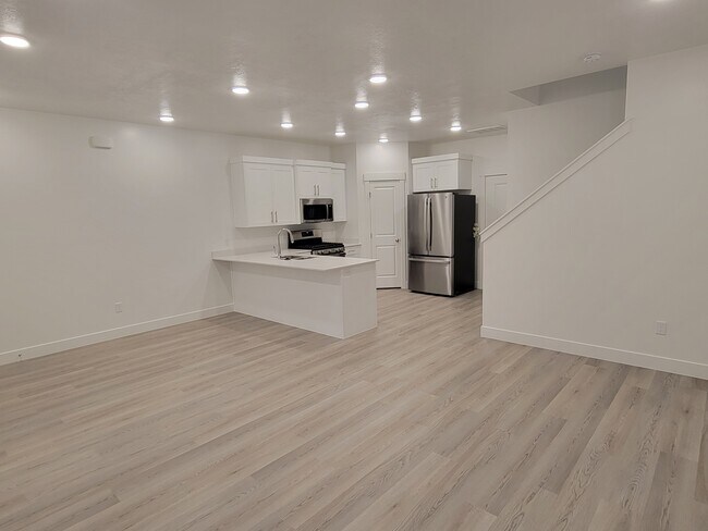 Foto del edificio - 3097 S 350 W
